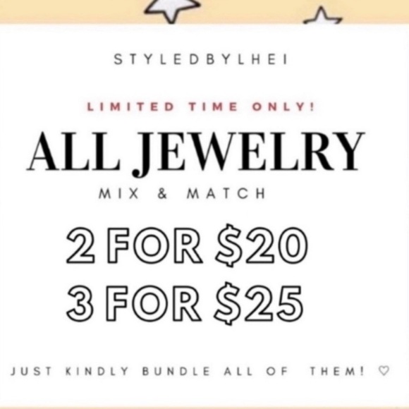 n e w | moon pearl necklace ✰ - Picture 4 of 4